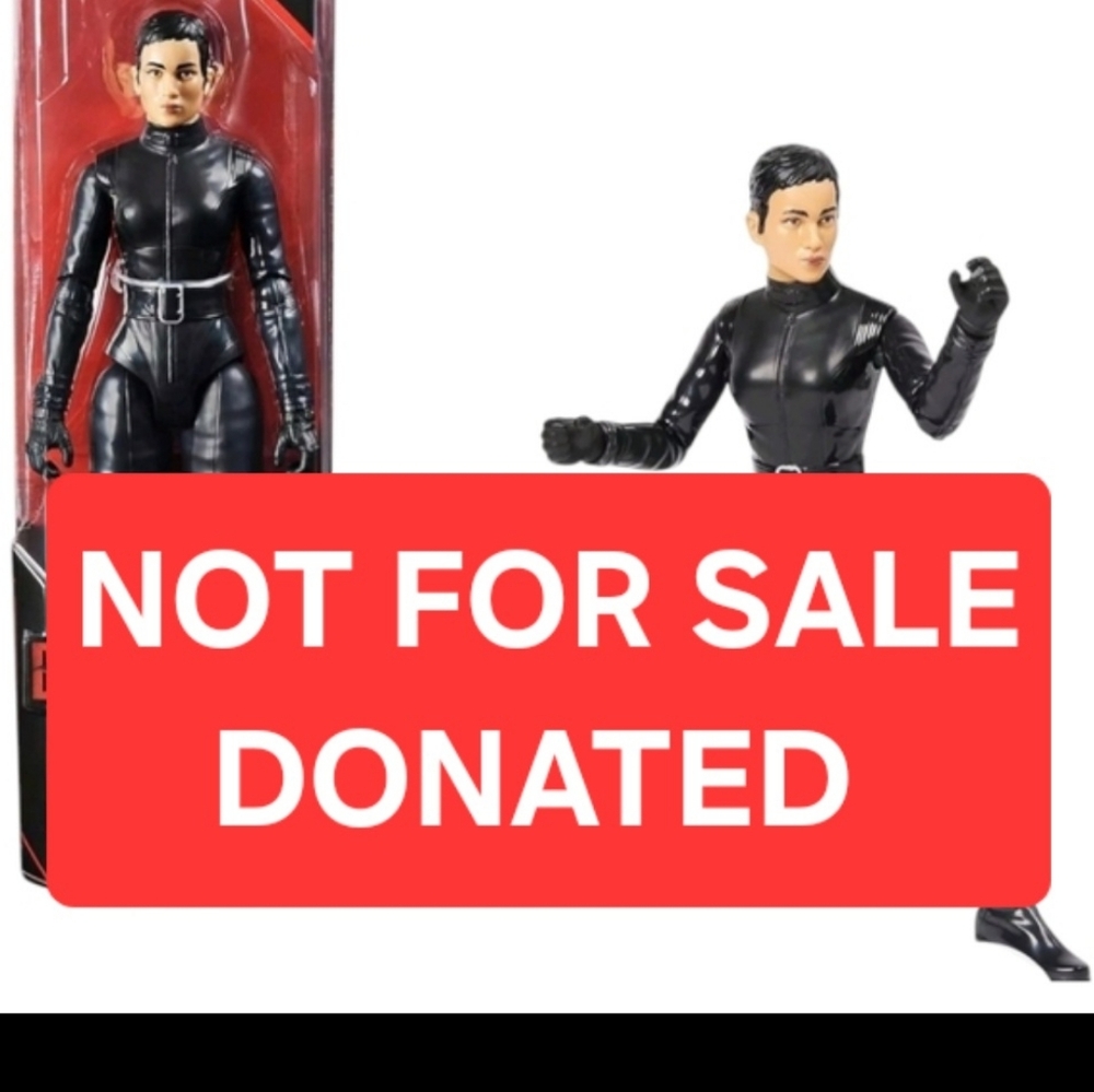 🛑SOLD🛑Year 2021 DC Comics The Batman Series 12" Tall SELINA KYLE Catwomen